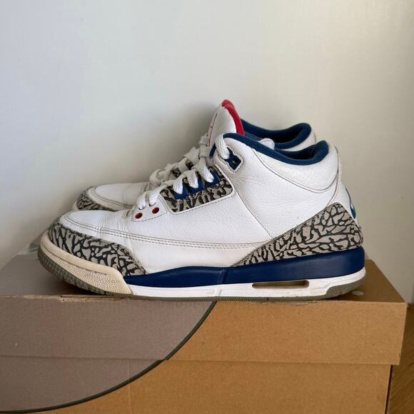 Nike Air Jordan 3 Retro ‘True Blue’ Kids Sneakers - SZ 7 Y- 8.5 W - Picture 2 of 13